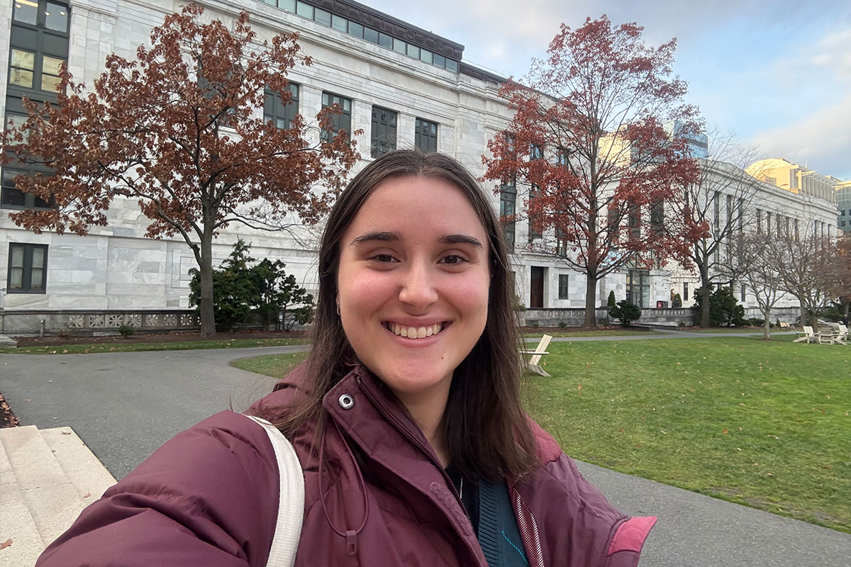 Esther Bistricer ’26