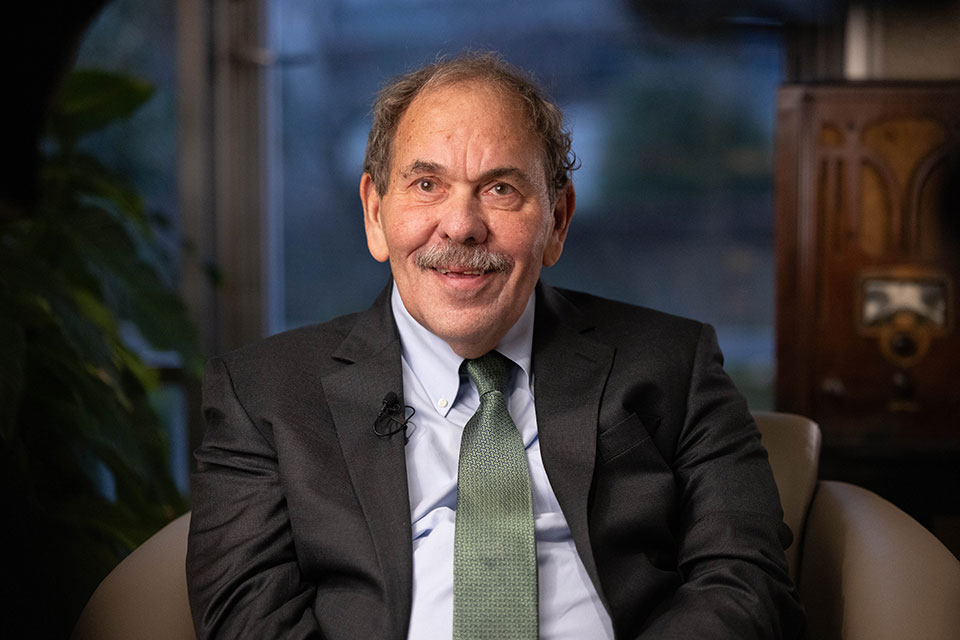 Arthur Levine