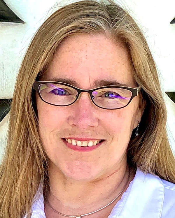 Darlene Brooks Hedstrom