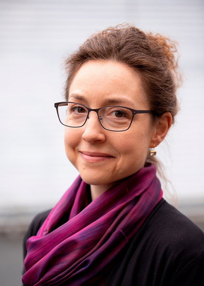 An image of Paola Tartakoff smiling at the camera.