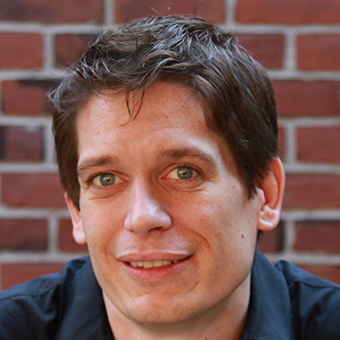 Daniel Kronauer