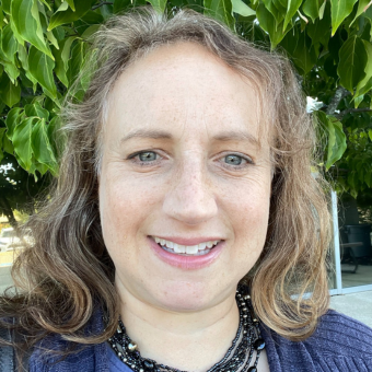 Headshot of Jennifer Gerstel